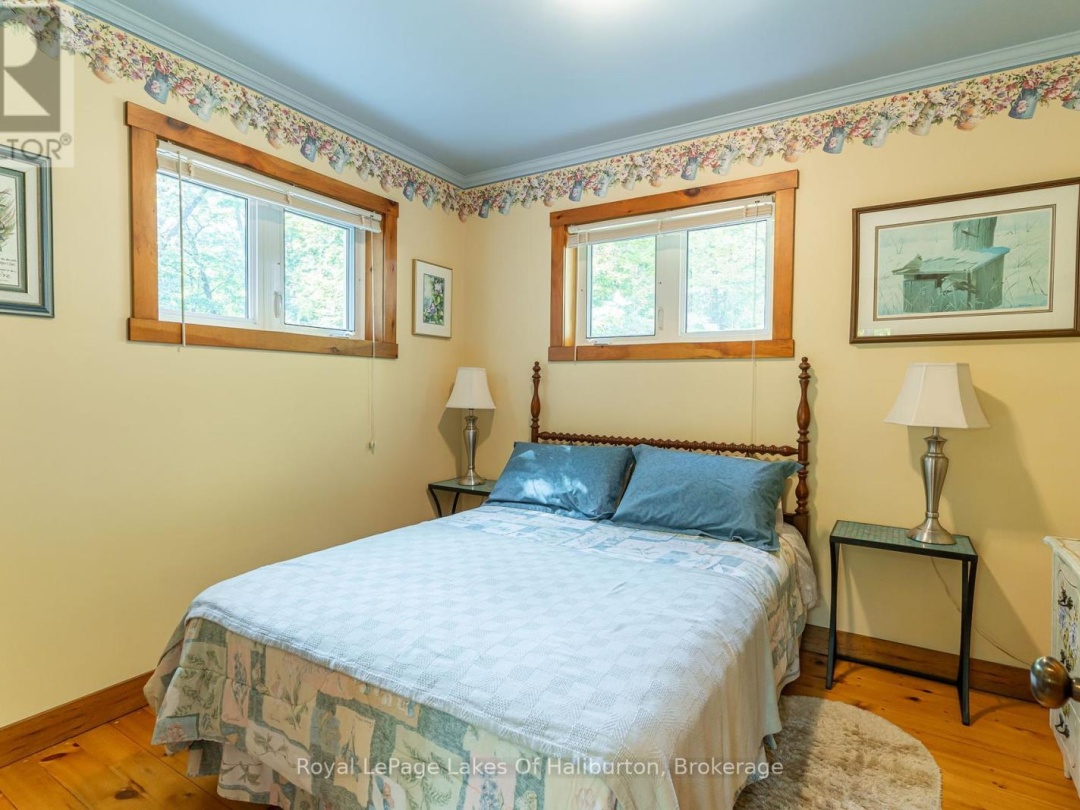 48 RUSSELL DRIVE, White Lake
