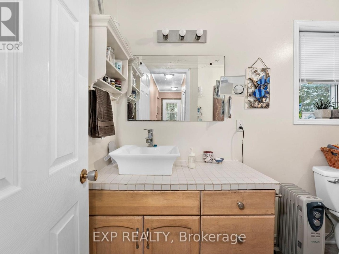 6566 PIONEER VILLAGE LANE, Ramara