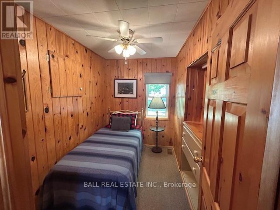 1117 GRAHAM'S LANE, 
