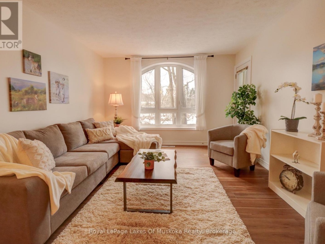 104 35 Dairy Lane, Lake Muskoka