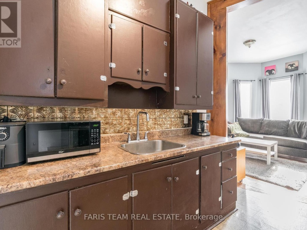 56 Barrie Road, Orillia