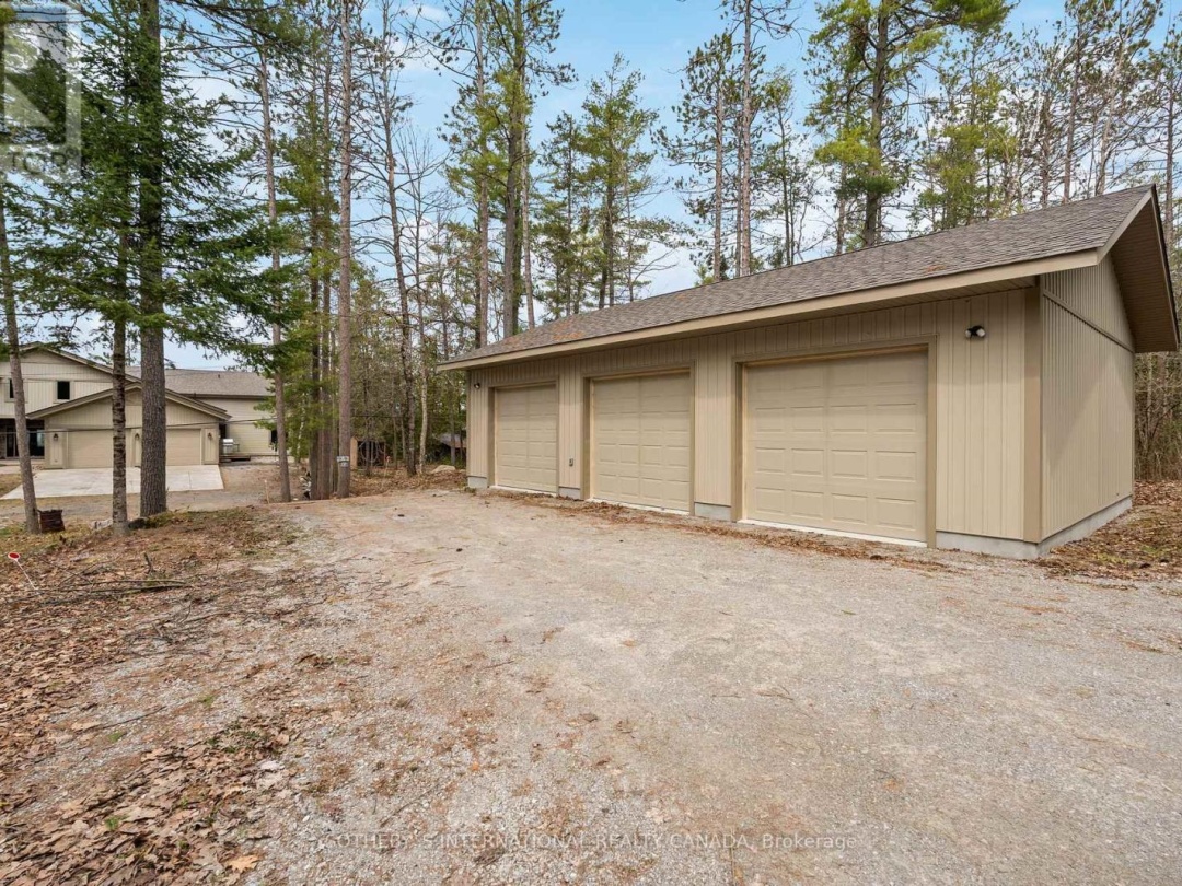 1827 CRYSTAL LAKE ROAD, Crystal Lake