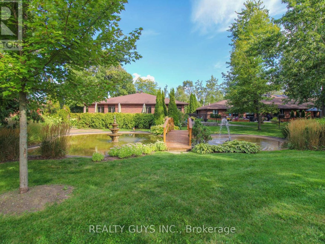 #204 - 200 EAST STREET S, 