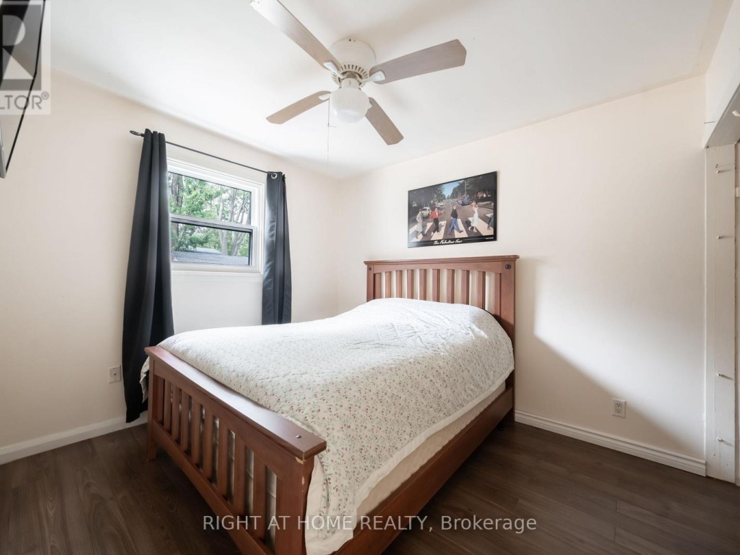 3392 CORONATION AVENUE, 