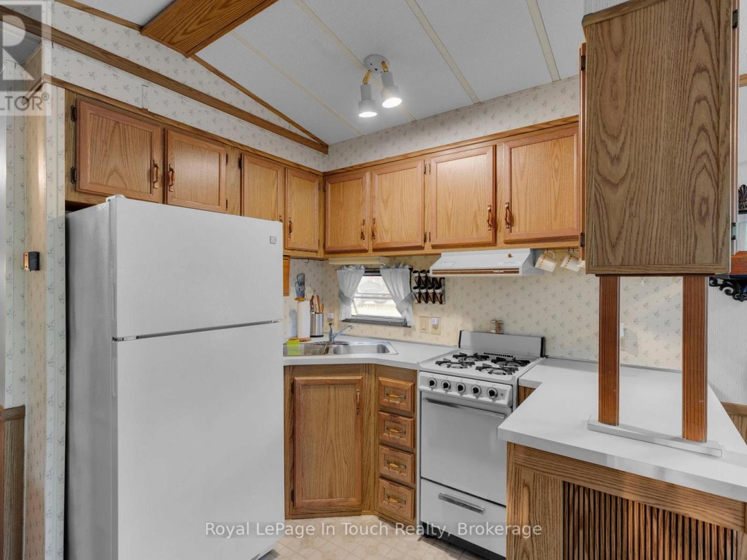 #130 - 164 LONE PINE ROAD, 
