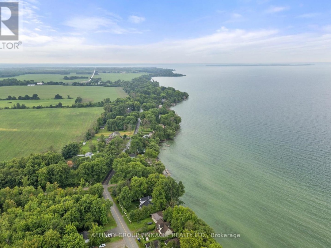 1 & 4 2559 Lakeshore Drive, Ramara