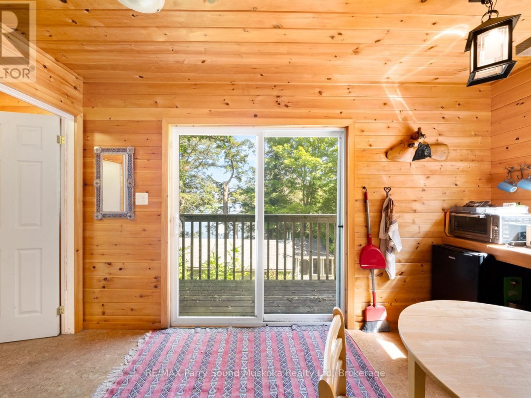 58 Deerfield Road, Manitouwabing Lake