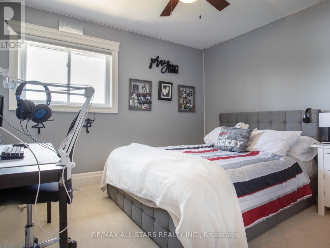 47 KENHILL BEACH ROAD, 