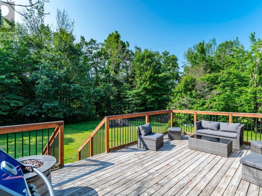 11 BOYD CRESCENT, 