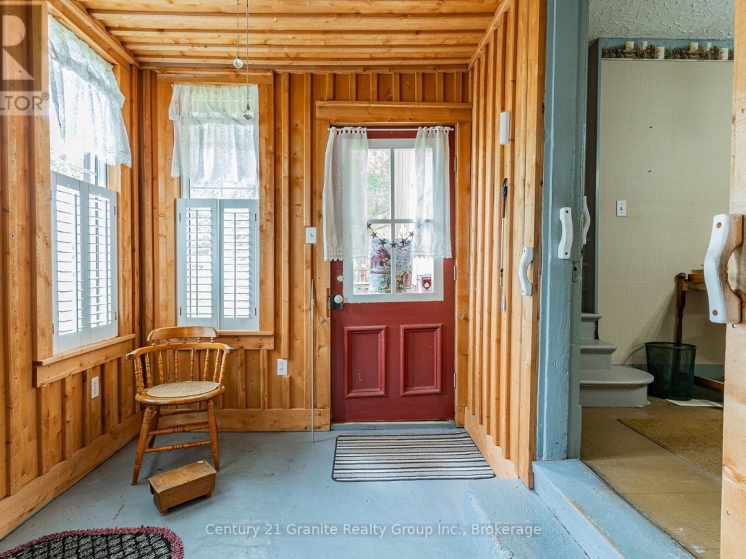 1277 COUNTY RD 46, 