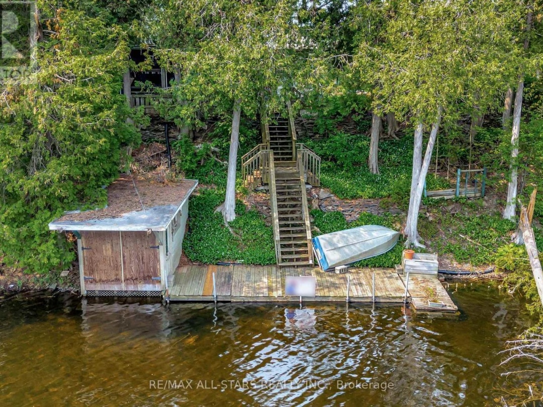 14 WYCHWOOD DRIVE E, 