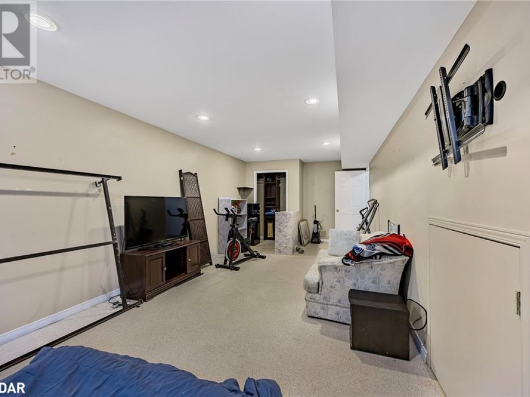 3160 Emperor Drive, Orillia
