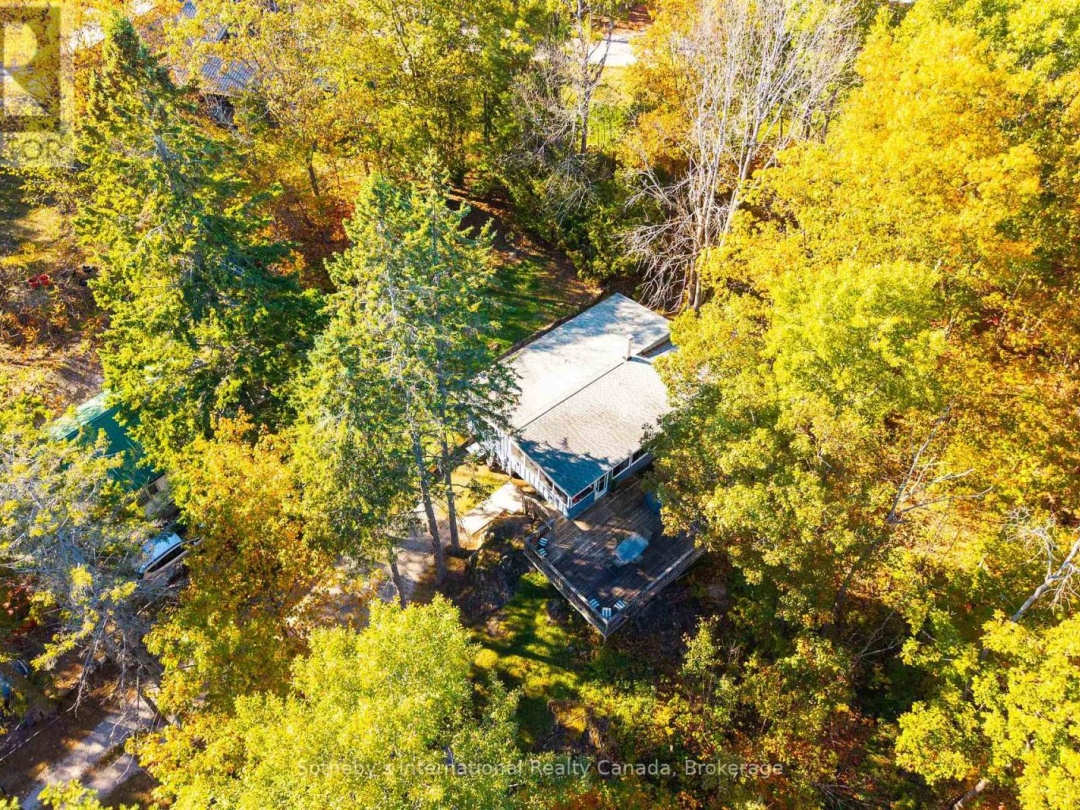 1161 NORTH KAHSHE LAKE ROAD, 