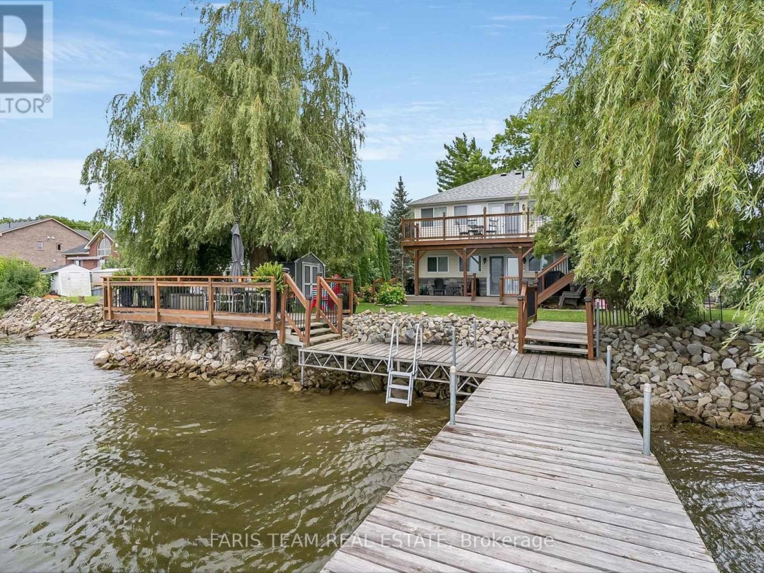 282 Robins Point Road, Georgian Bay