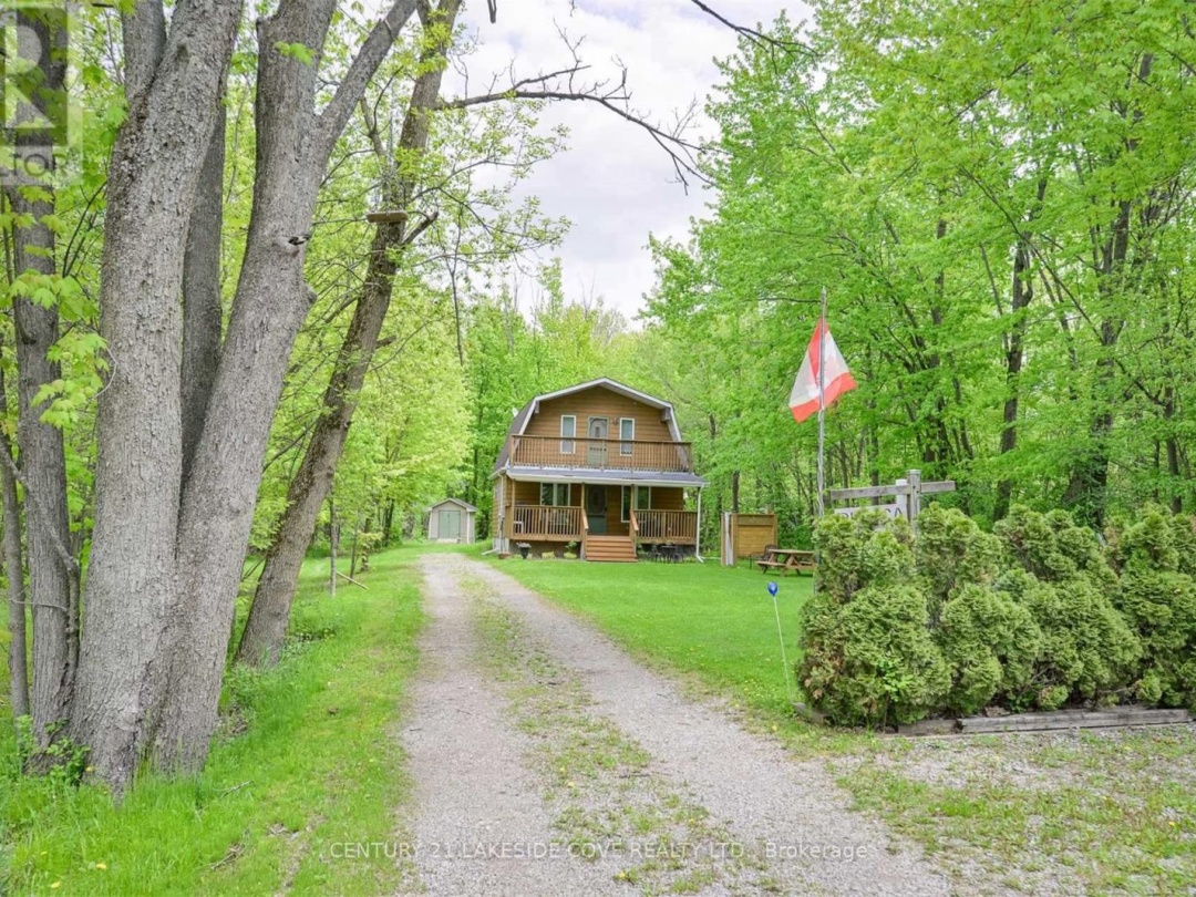 2597 Lakeshore Drive, Ramara