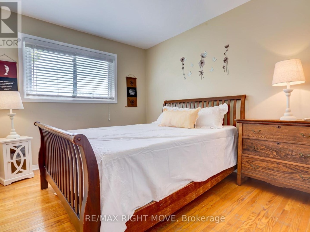 363 Tallwood Drive, Orillia