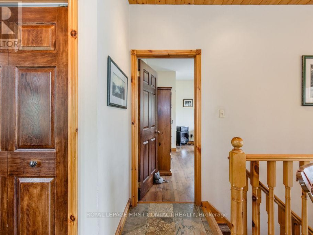 4447 ORKNEY BEACH ROAD, Lake Simcoe