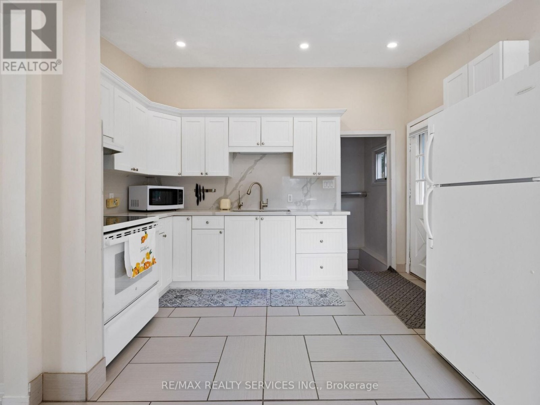 183 MCGUIRE BEACH ROAD, 