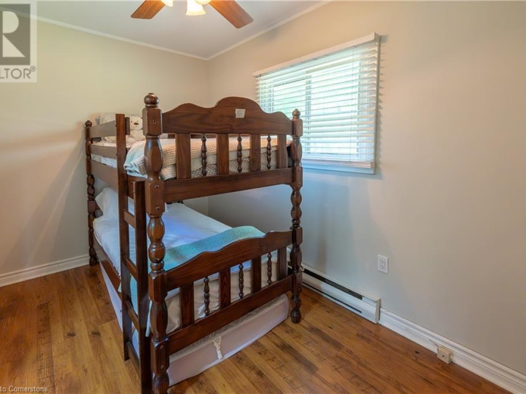 25 BAYVIEW ESTATE Road, 