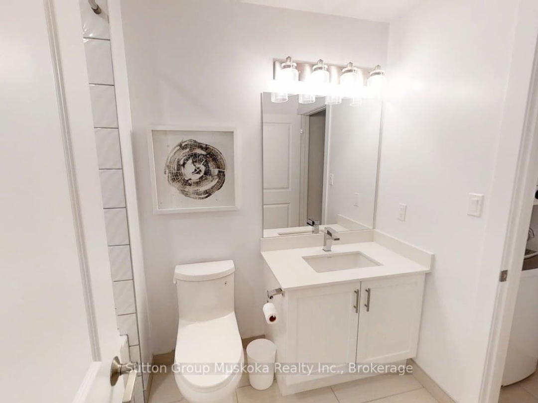 423 - 25 PEN LAKE POINT ROAD, 