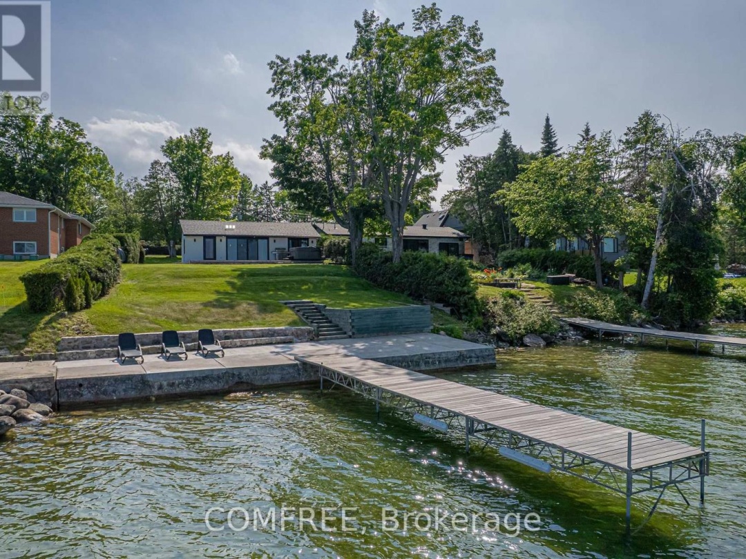 901 WOODLAND DRIVE, 