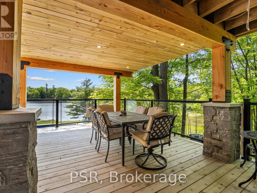 1030 S Sunset Bay Road, Lake Muskoka