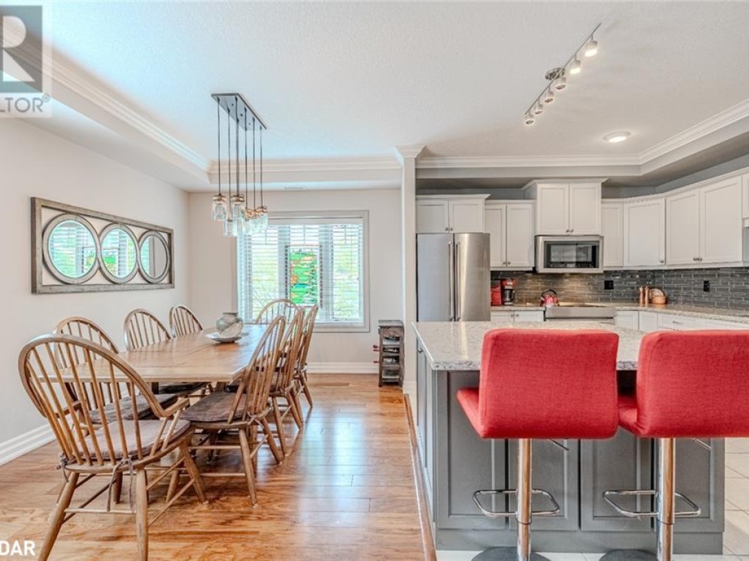 130 Steamship Bay Road Unit# 207, Lake Muskoka