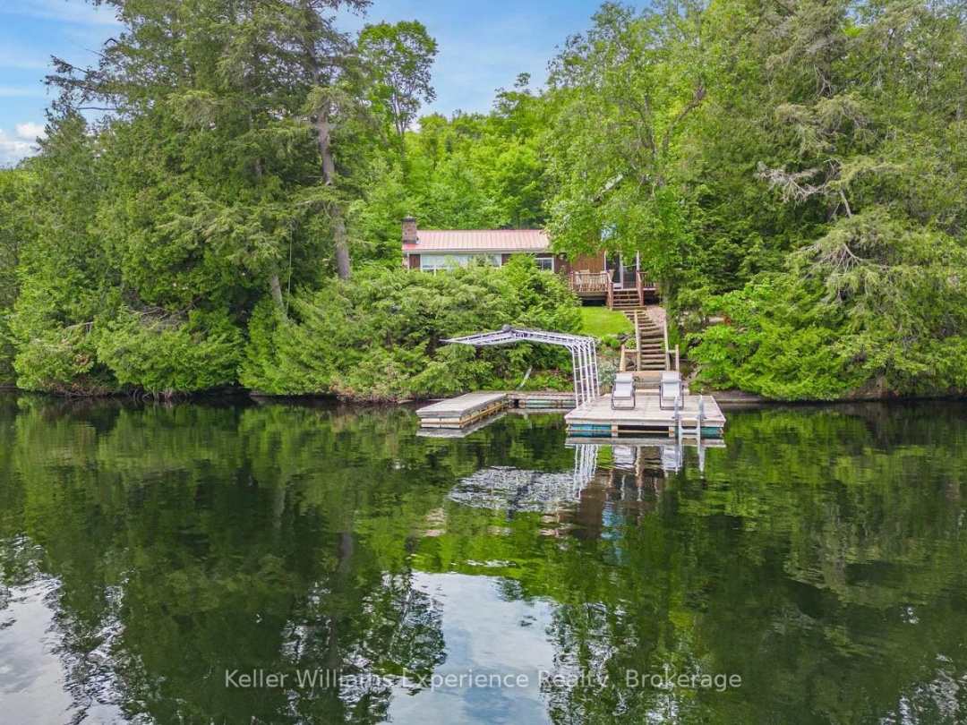 1077 Friendship Lane, Raven Lake