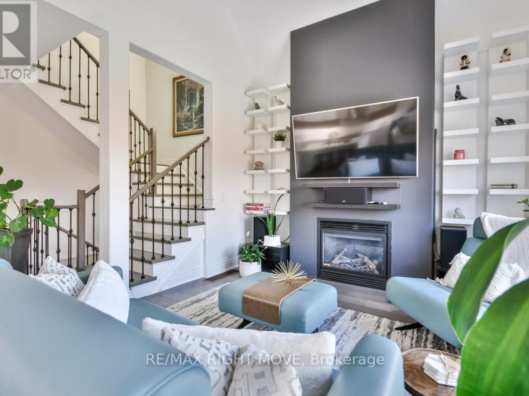 28 10 Invermara Court, Lake Simcoe