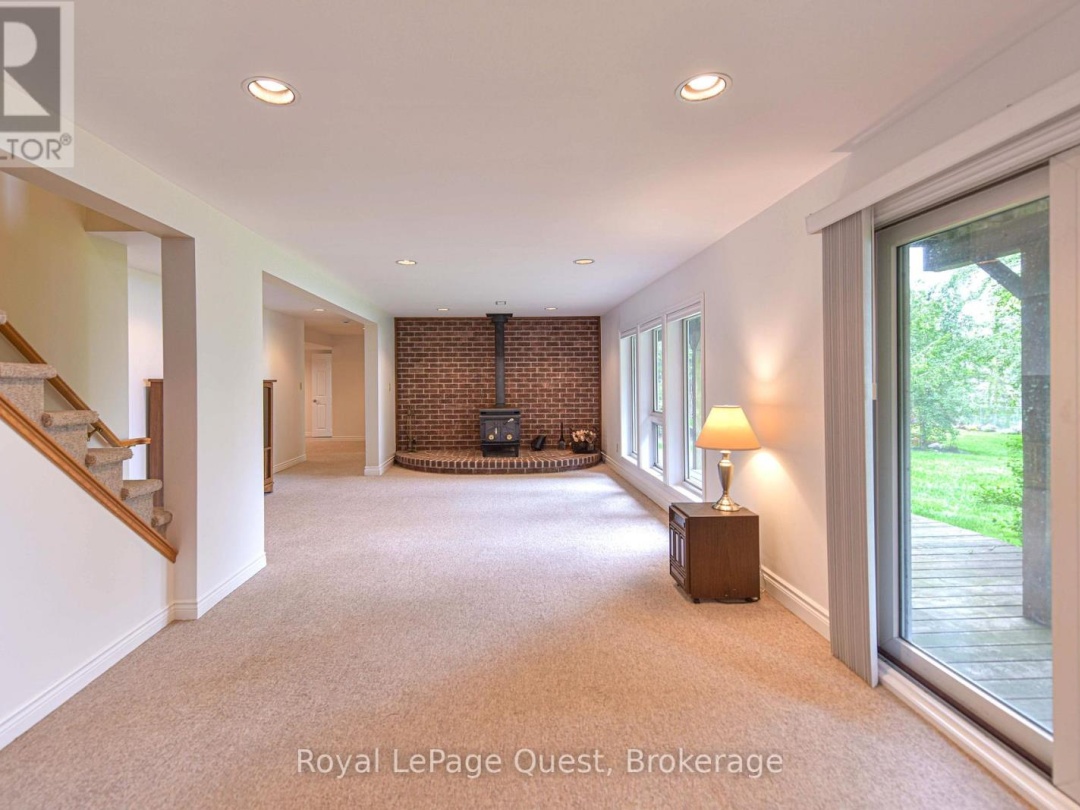 27 HEYDEN AVENUE, 