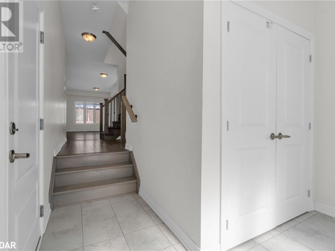24 Churchlea Mews, Orillia