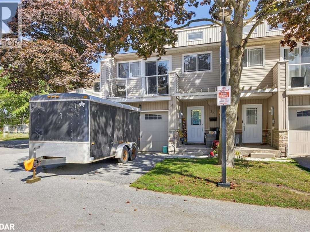 12 LANKIN Boulevard Unit# 36, 