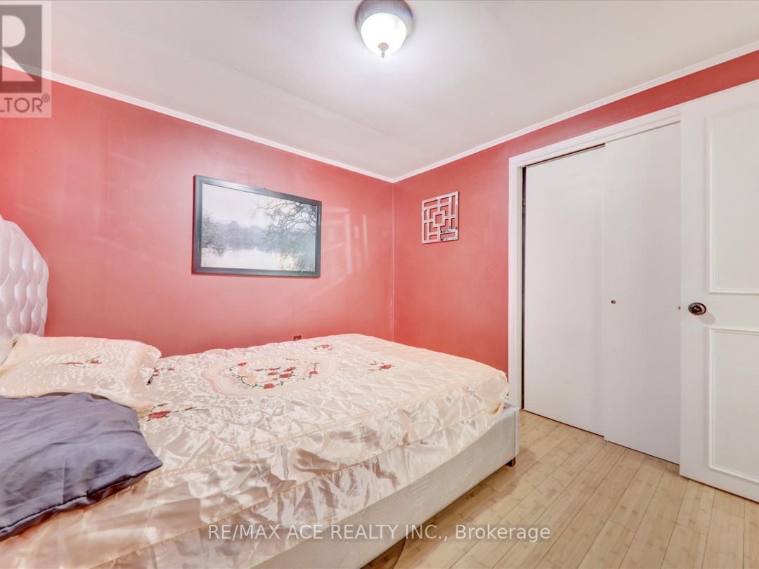 1308 Portage Road, Mitchell Lake