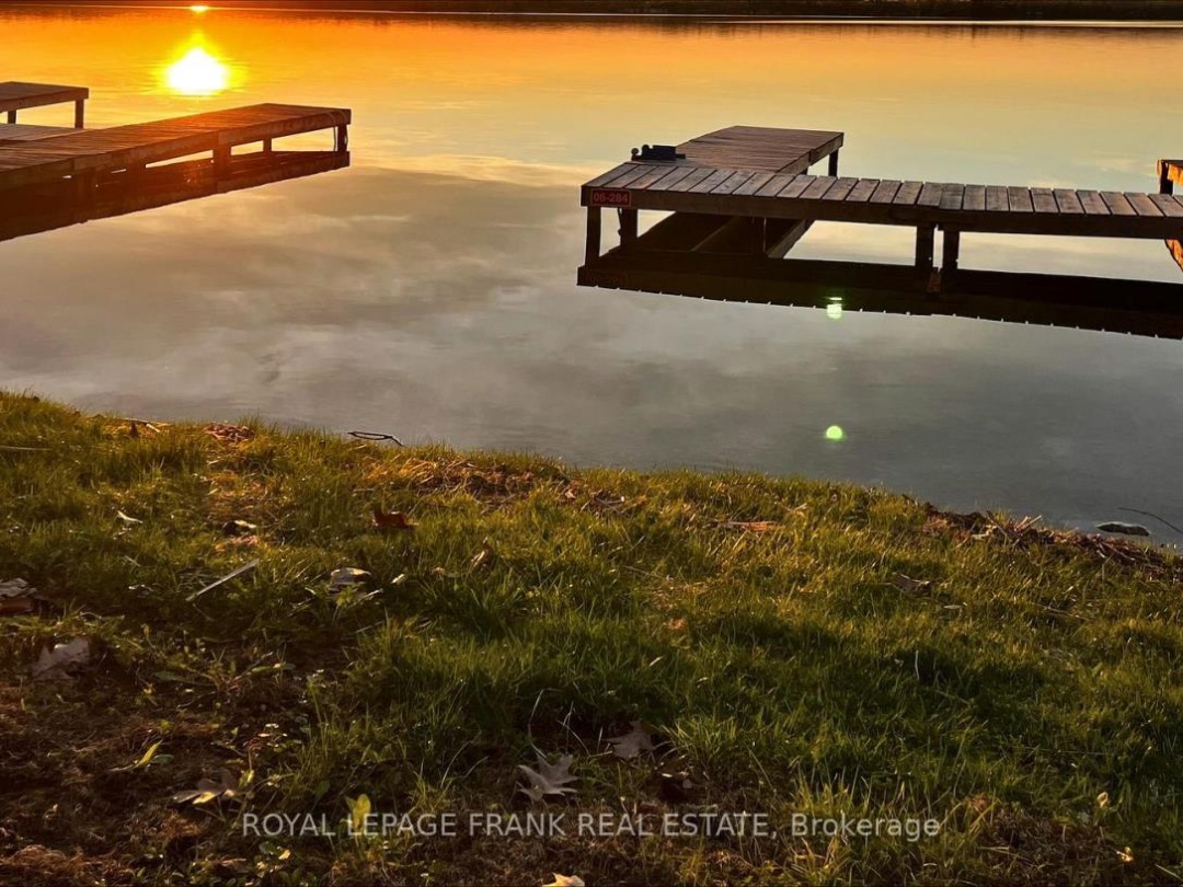 8 DAISY TRAIL, Sturgeon Lake