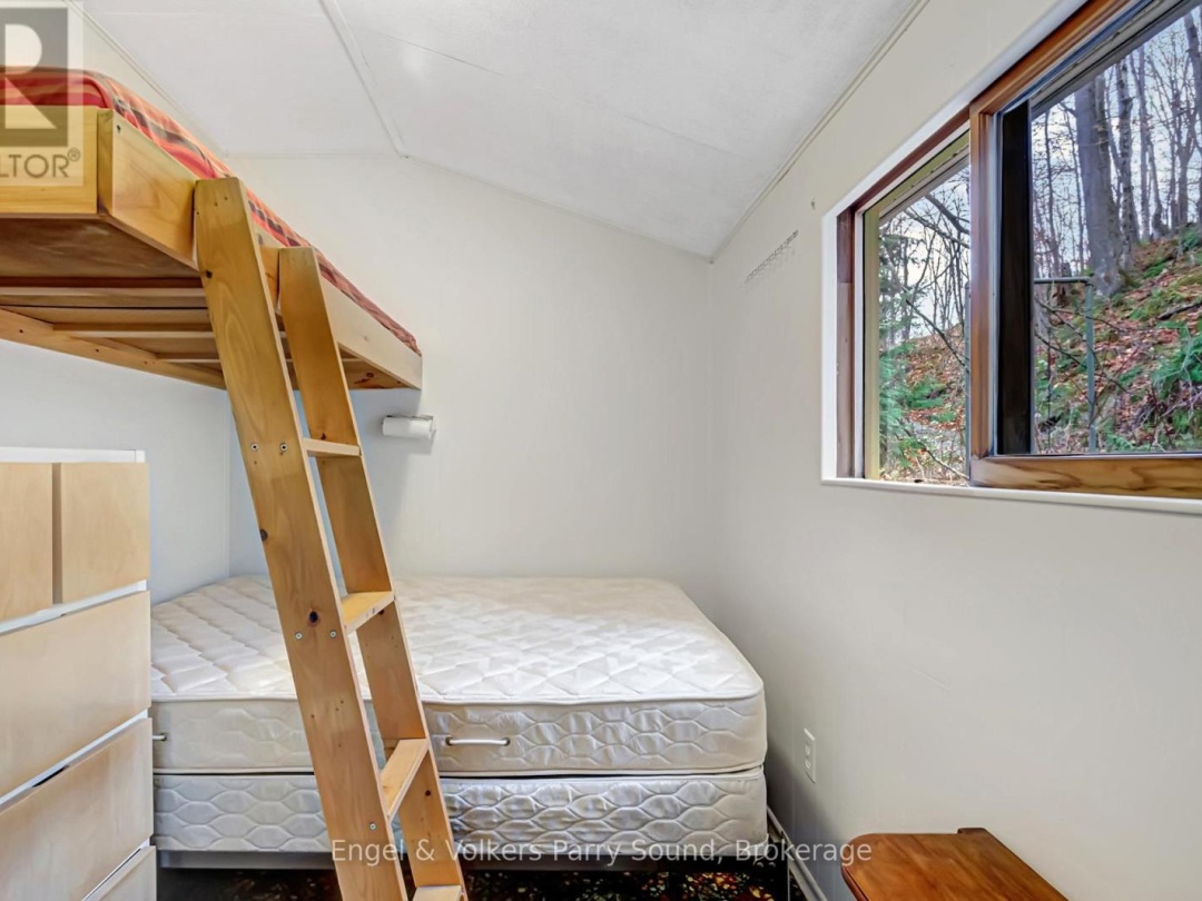 27 Lower Lane, Otter Lake