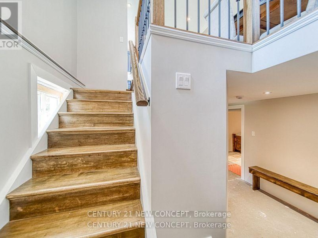 51 FITTONS ROAD E, 