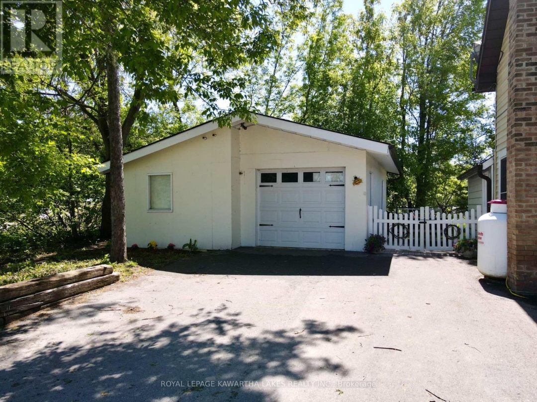 3472 MONCK ROAD, 