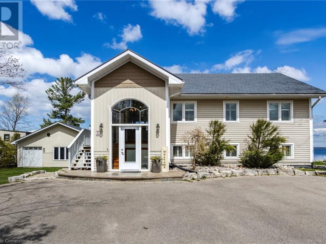 14 Lighthouse Crescent S, Georgian Bay