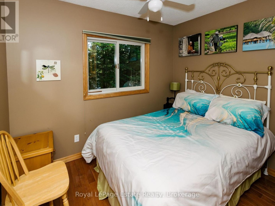 1157 BETWEEN LAKES TRAIL, Soyers Lake