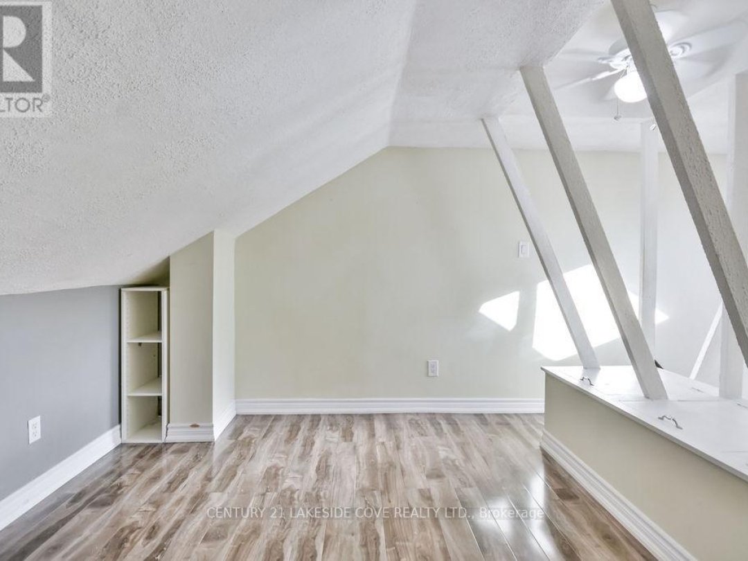 UNIT 12 - 81 LAGUNA PARKWAY N, 