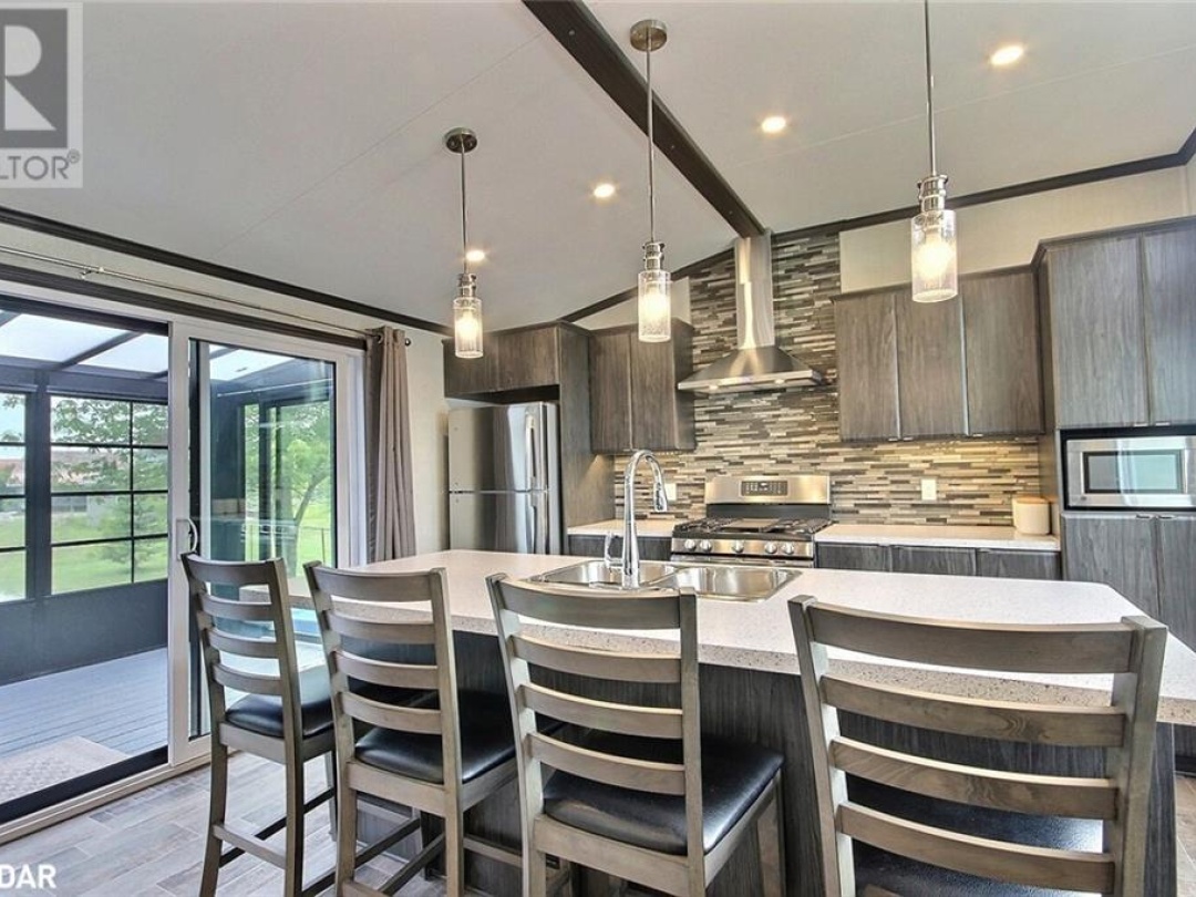 3500 LAUDERDALE PT Crescent Unit# 31, 