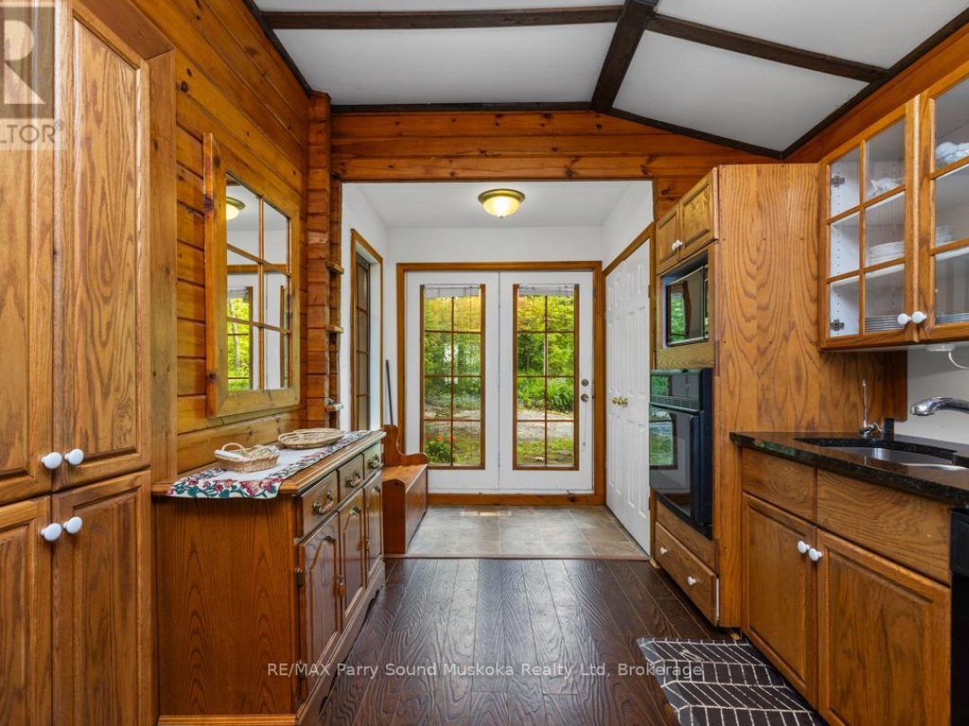49 Bayshore Drive, Clear Lake
