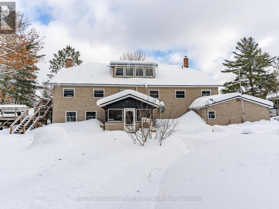 UNIT 4 - 2029 LITTLE HAWK LAKE ROAD, Little Hawk Lake