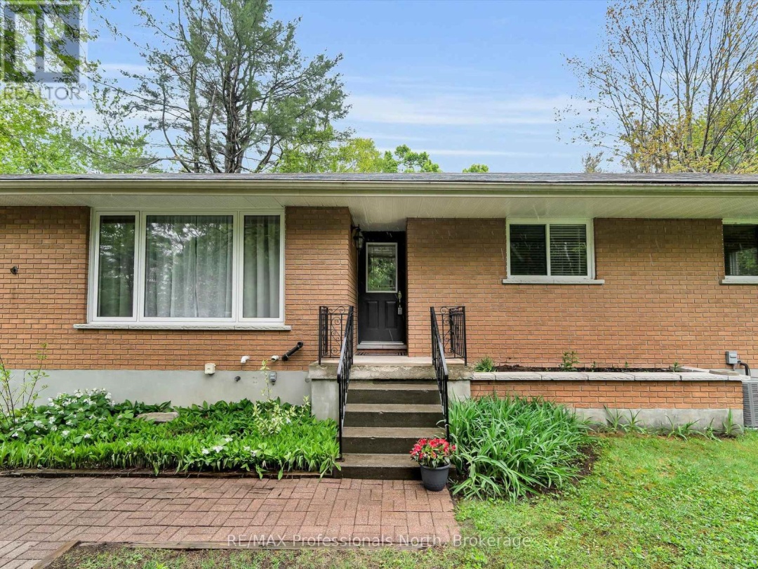 9 BEACON LANE, 