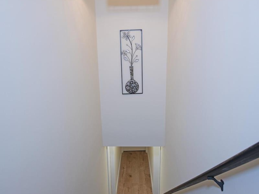 8 CYRIL MARTIN PLACE, 