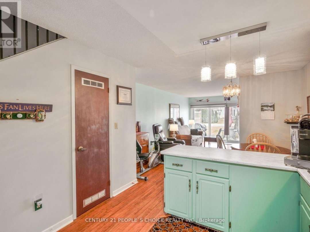 3 4 Paradise Boulevard, Lake Simcoe