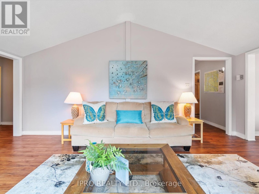 6 LOWER LANE, Otter Lake