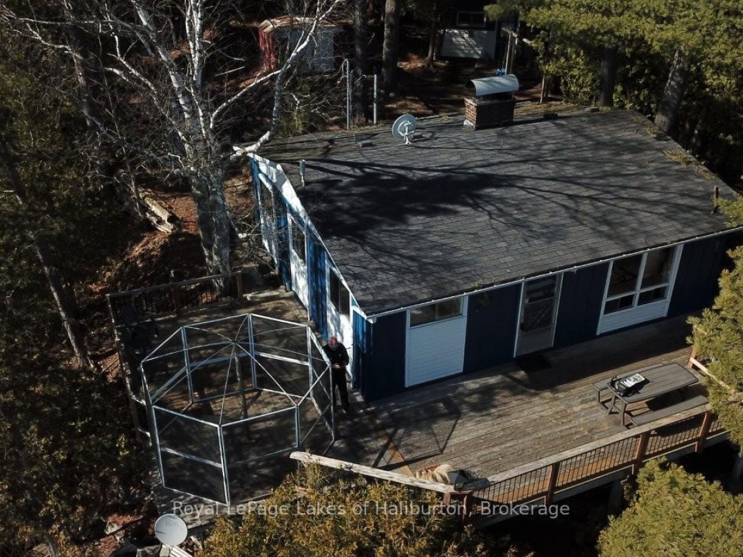 96 PINE POINT TRAIL, Crystal Lake