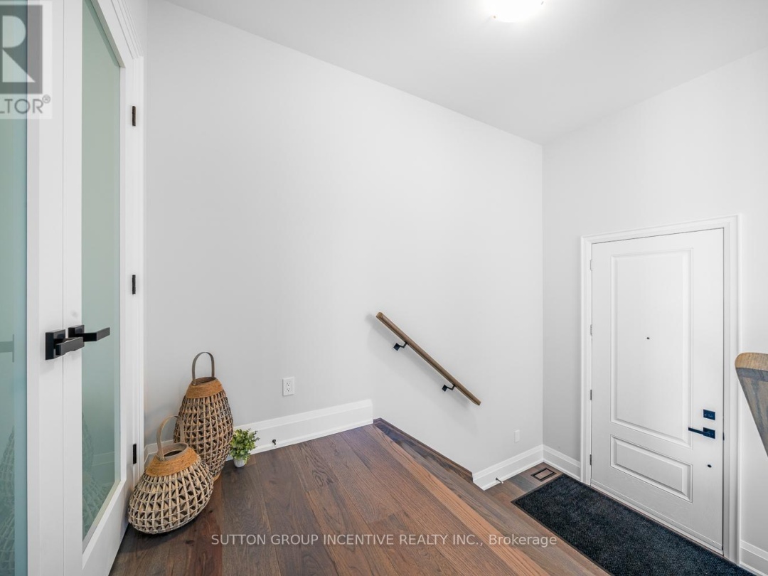 3331 Lake St George Boulevard, St George Lake
