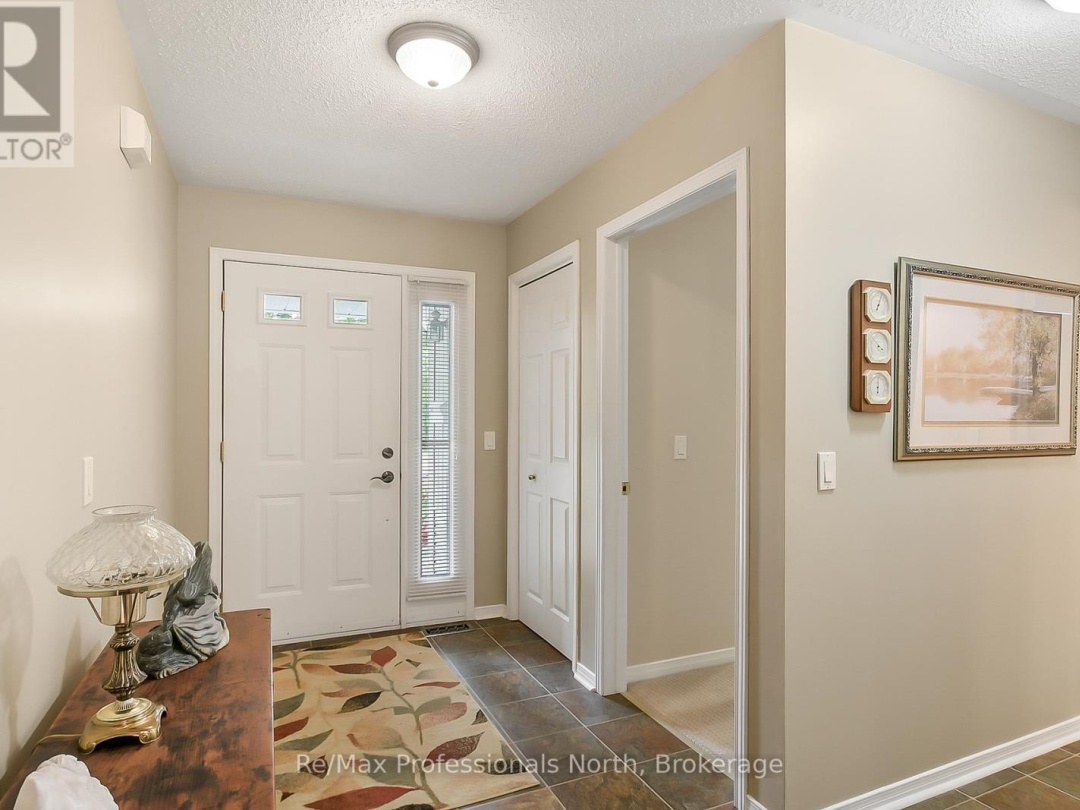 15 PINERIDGE GATE, 